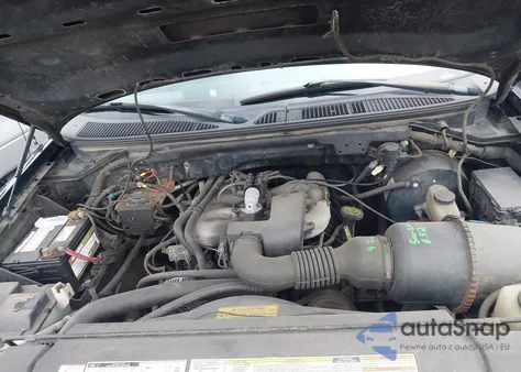 2000 Ford F-150 Work Series/Xl/Xlt из США, поврежденный, VIN 1FTZX1727YNB30615